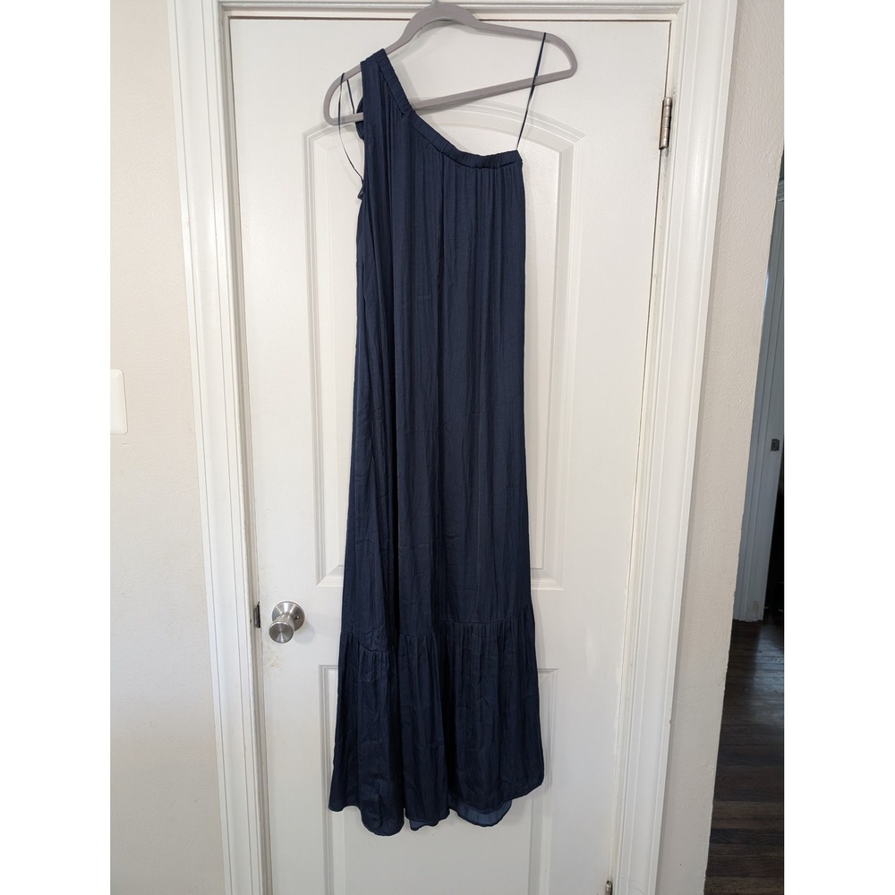 Evereve Hadley One Shoulder Maxi Dress women's small navy blue tiered satin‎ - Picture 10 of 10